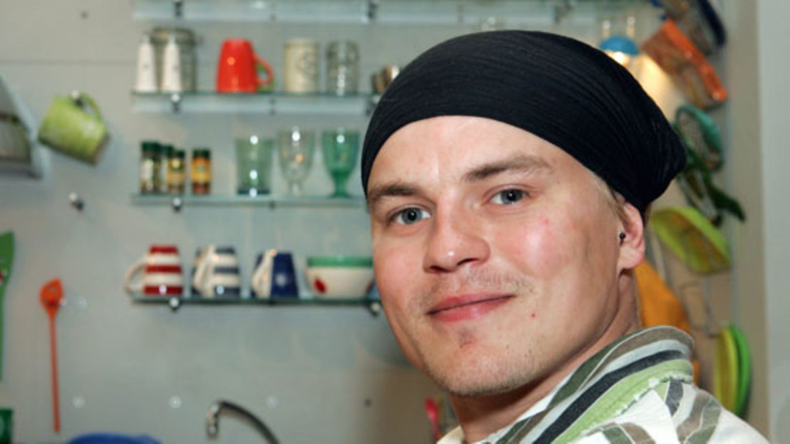 Näyttelijä Tuomas Reunanen. (Kuva: Sanna Heikintalo/Lehtikuva)