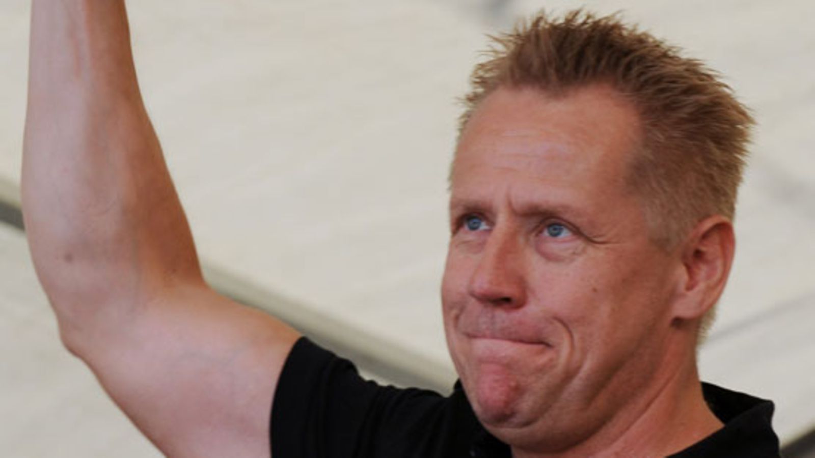 Olli Lindholm (Kuva: Timo Jaakonaho/Lehtikuva)
