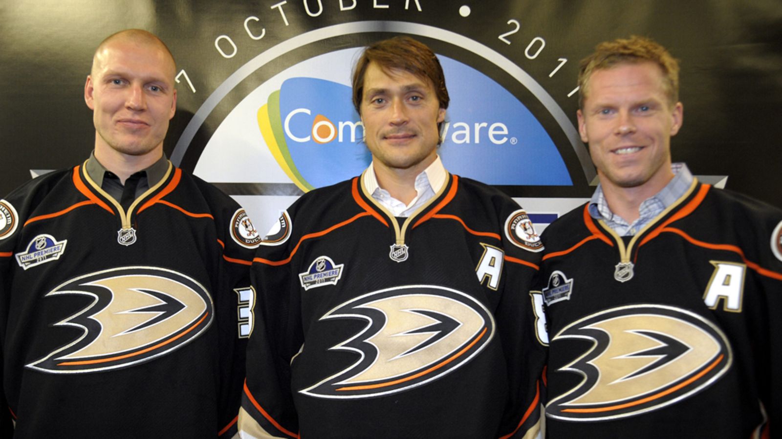 Anaheim Ducksin Toni Lydman, Teemu Selänne ja Saku Koivu.
