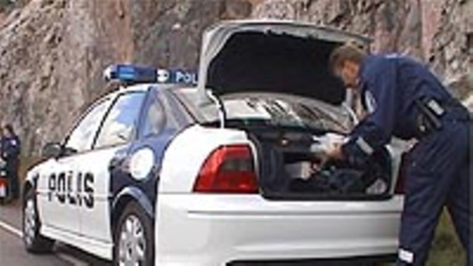 Poliisiauto Opel Vectra 2.0