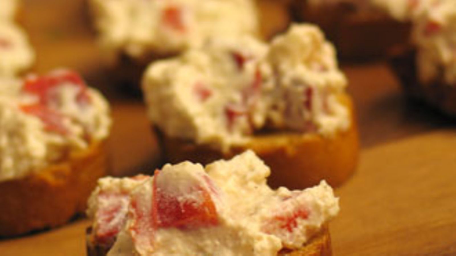 Feta-paprikatapakset