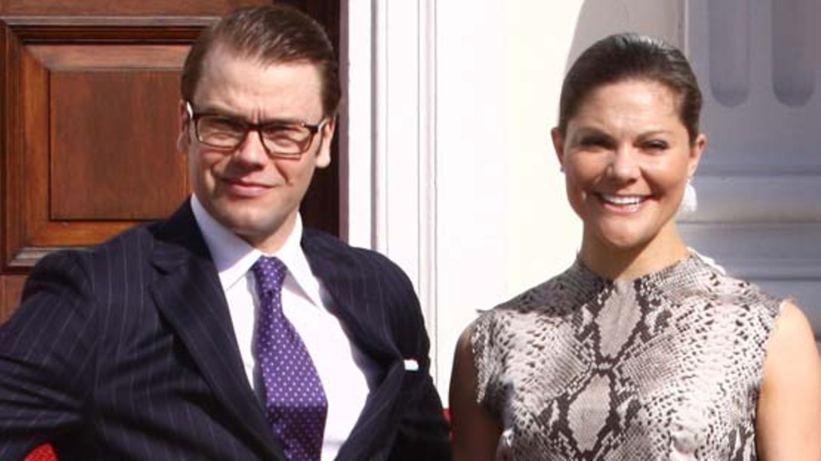 Prinsessa Viktoria ja prinssi Daniel saavat lapsen.