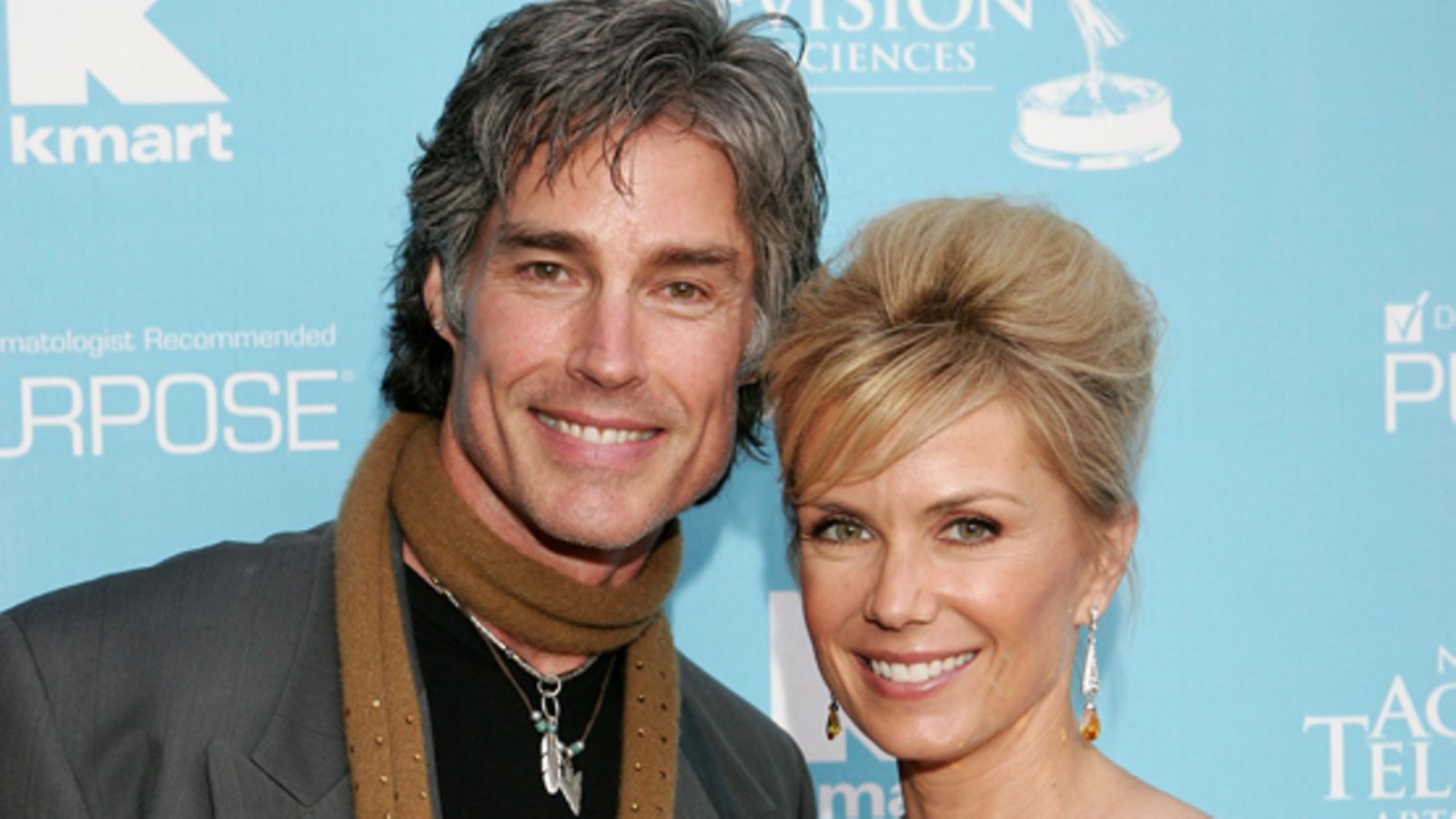 Ron Moss ja Katherine Kelly Lang.