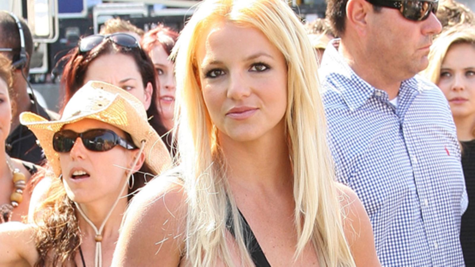 Britney Spears on innokas aleshoppaaja.