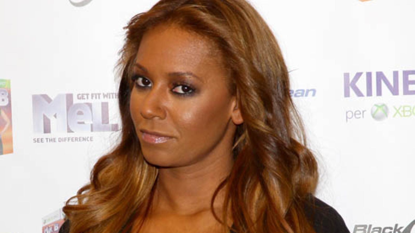 Mel B on vihainen siskolleen.