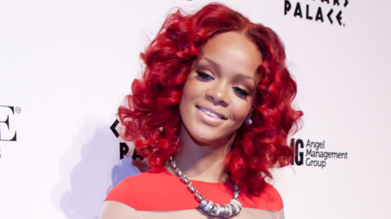 Rihanna on valmis unohtamaan menneet.