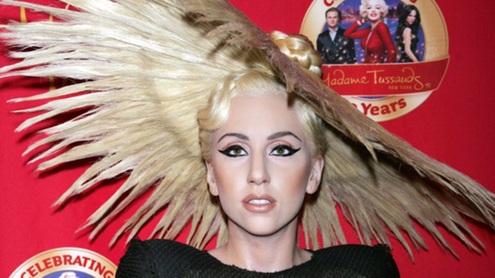 Gaga on Gaga vain lavalla!