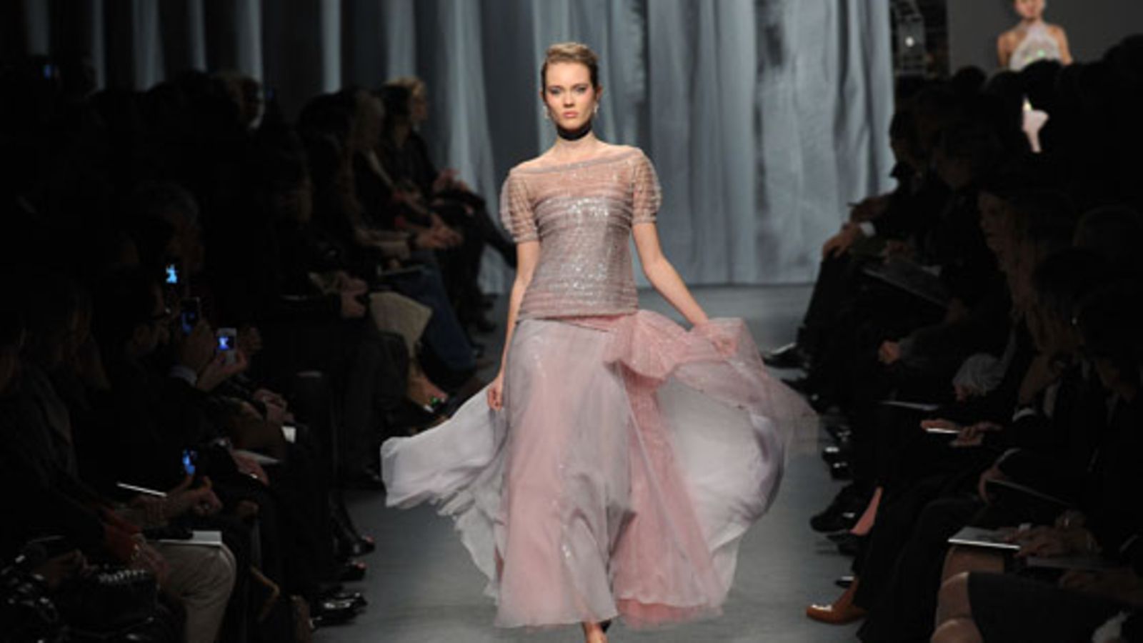 Chanelin muotinäytös,  Paris Haute Couture Fashion Week 2011