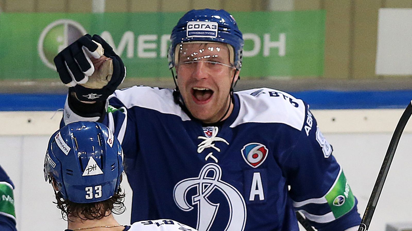 Leo Komarov