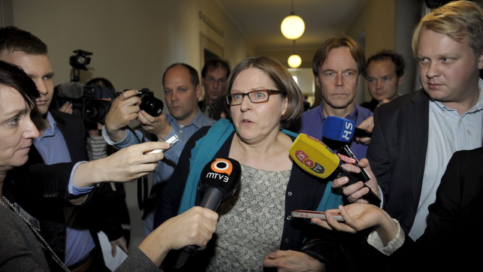 Hautala sanoo, että uhkausviesti jäi pois medialle jaetusta materiaalista työtapaturman vuoksi.