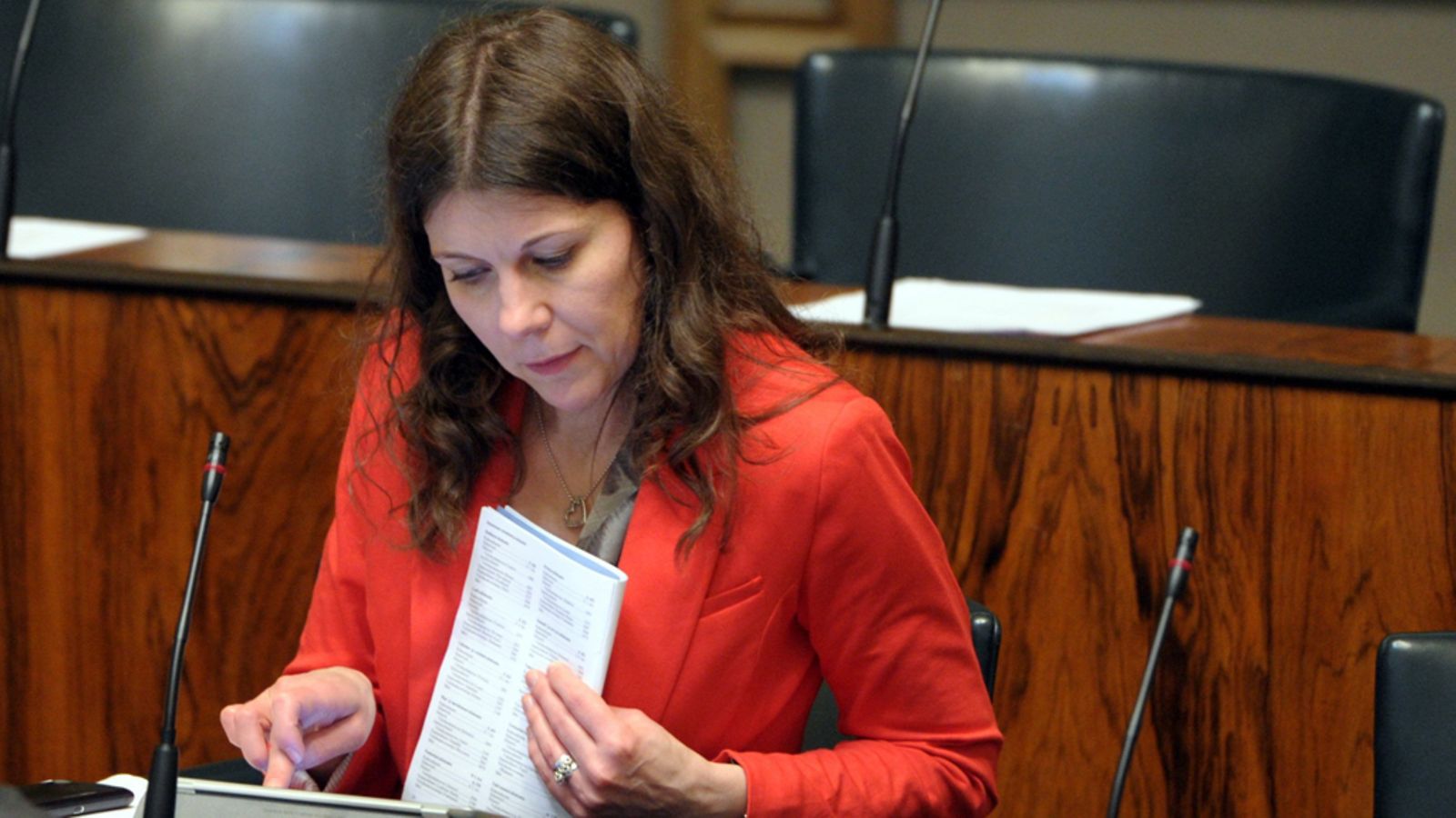 Kansanedustaja Arja Juvonen huhtikuussa 2012.