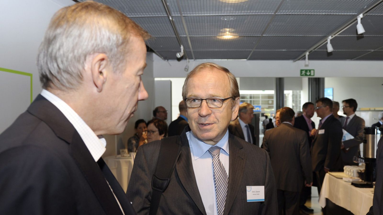 Aalto-yliopiston professori Sixten Korkman ja Suomen Pankin pääjohtaja Erkki Liikanen pääministeri Jyrki Katainen Kataisen järjestämässä Heureka-foorumissa.