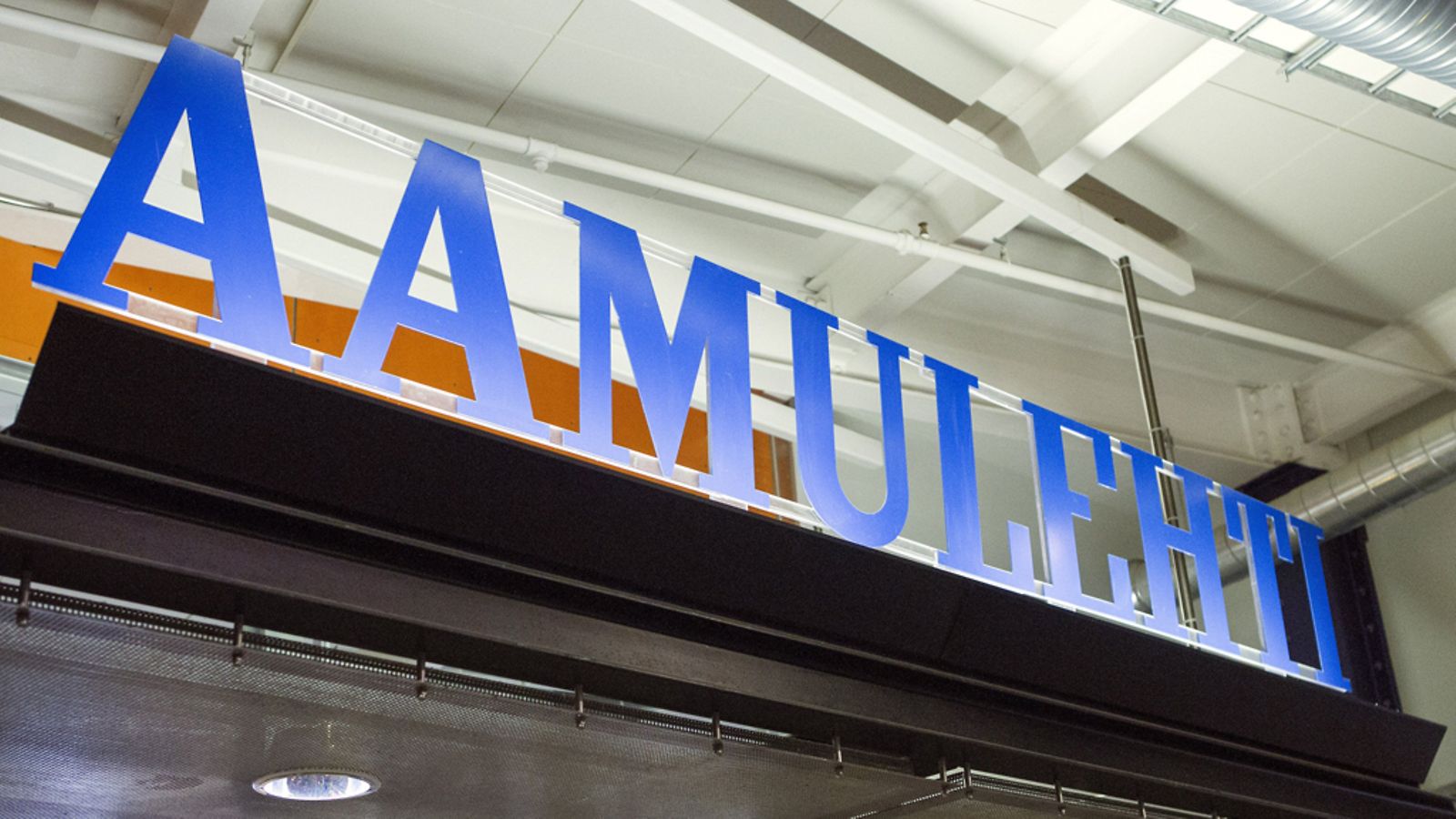 Aamulehden päätoimittaja ja toimittaja saivat syytteen kunnianloukkauksesta.
