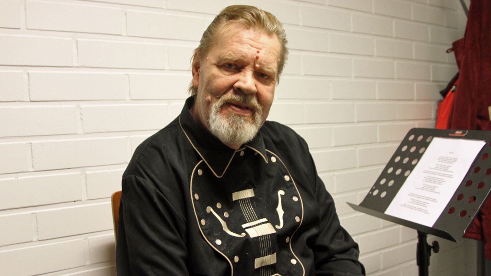 Vesa-Matti Loiri Maikkarilla 30.10.2013.