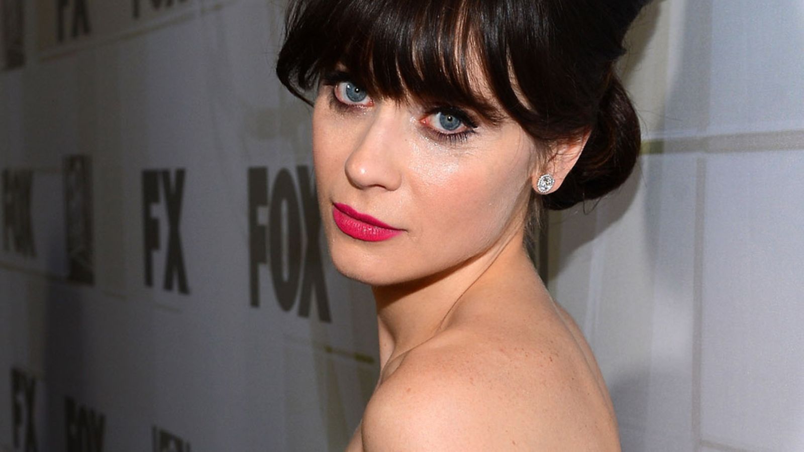 2012: Zooey Deschanel EMMA-gaalassa.