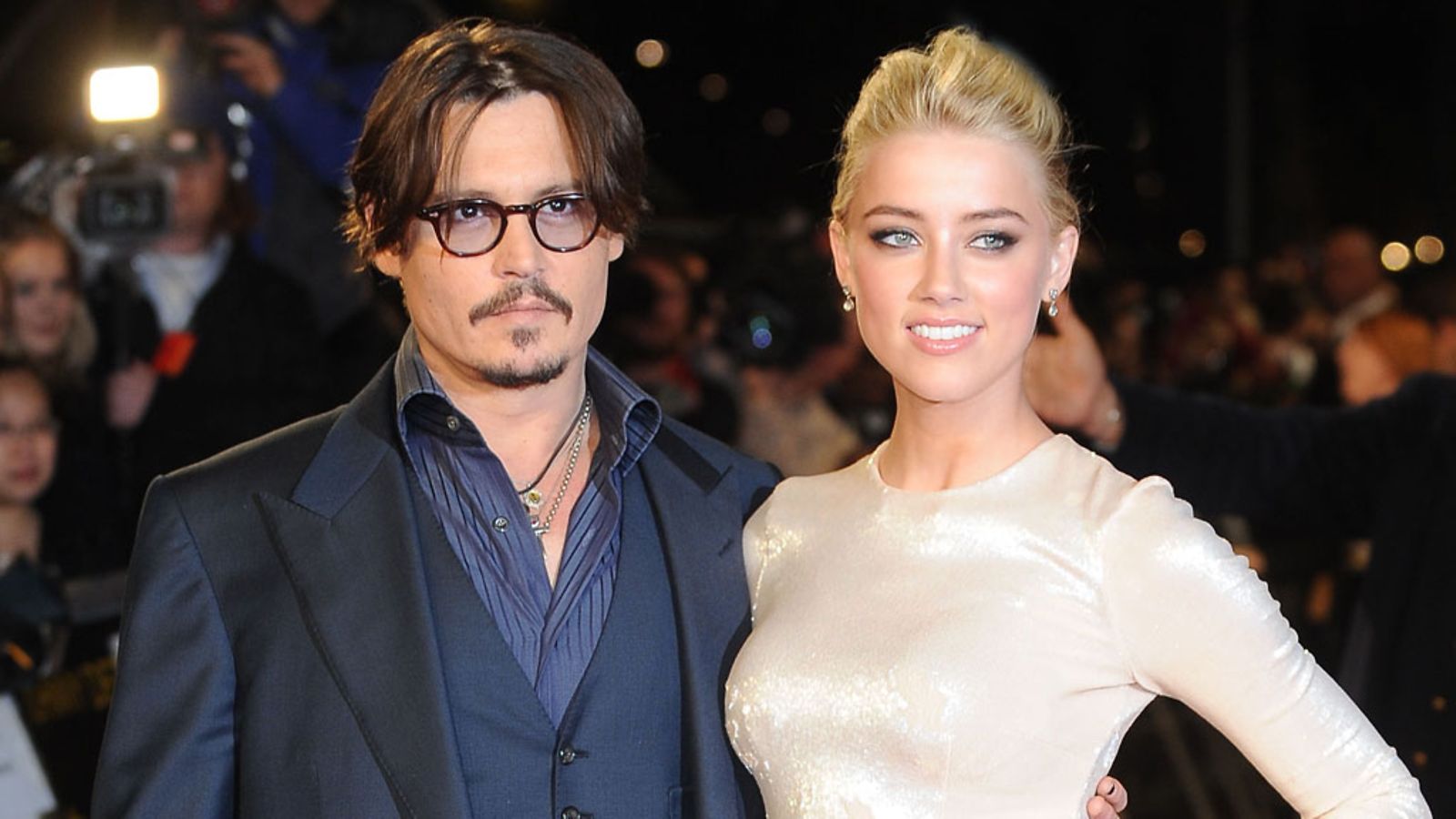 Johnny Deppin uusi rakas on 22 vuotta nuorempi Amber Heard