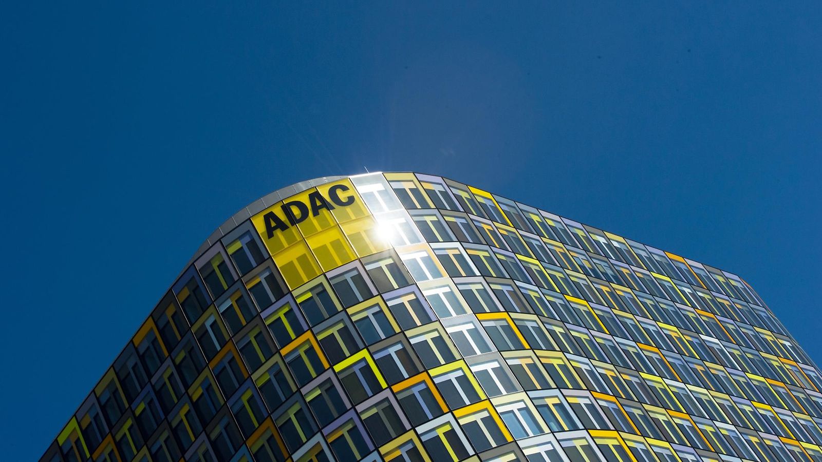adac saksan autoliitto