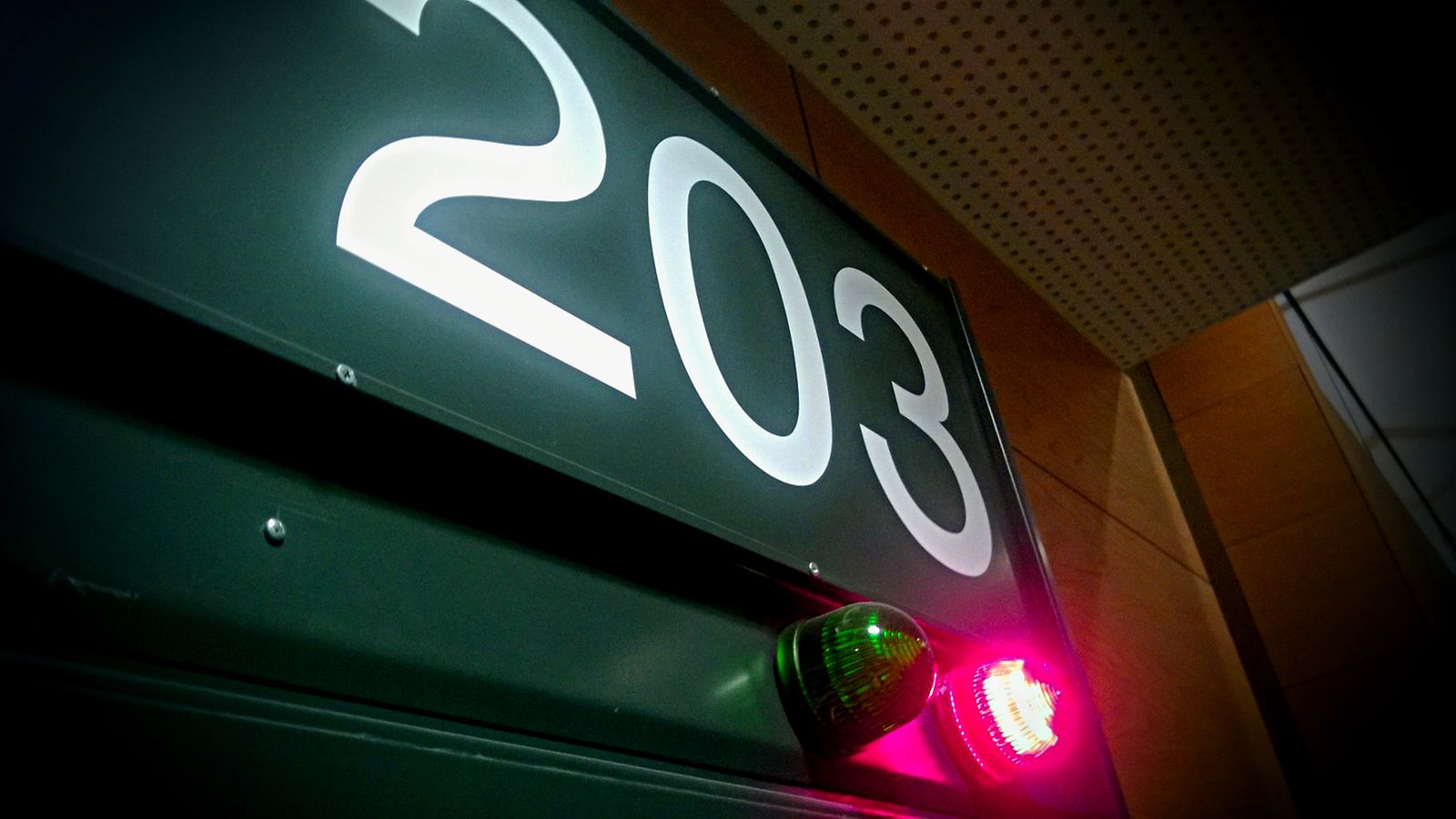 Helsingin oikeustalon sali 203