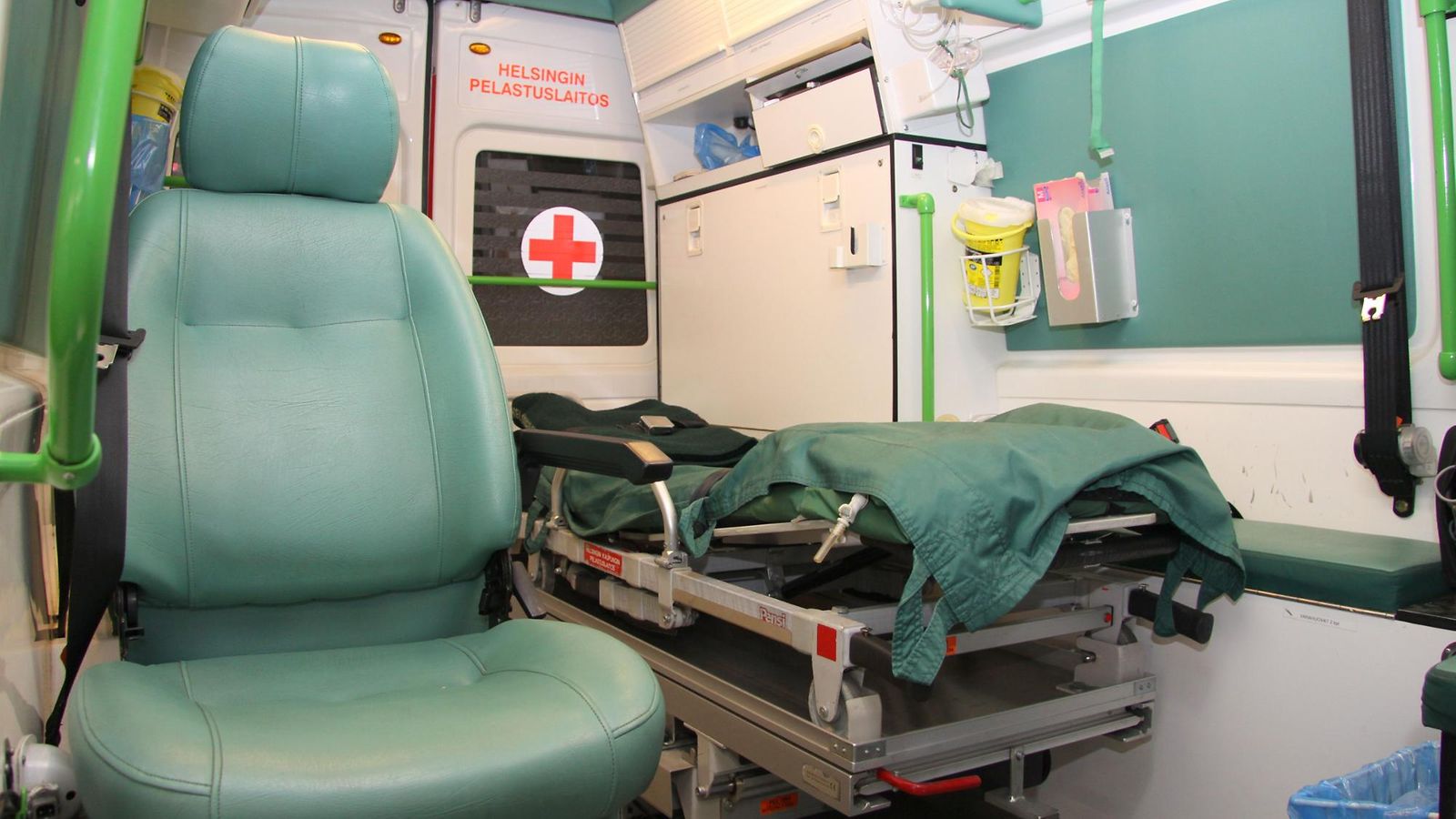 ambulanssi sisätilat