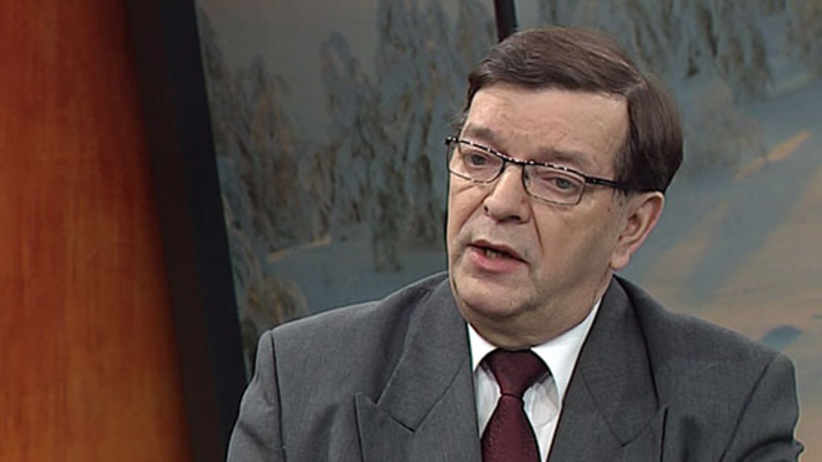Paavo Väyrynen Huomenta Suomessa 1.12.2010.