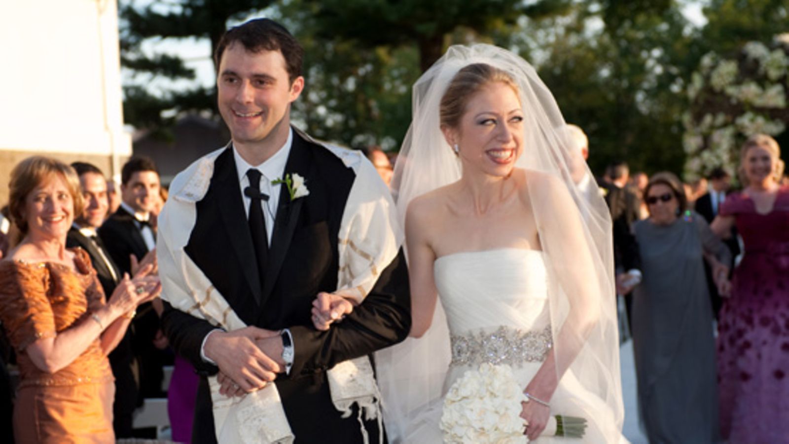 Chelsea Clinton ja Marc Mezvisnky 31.7.2010.