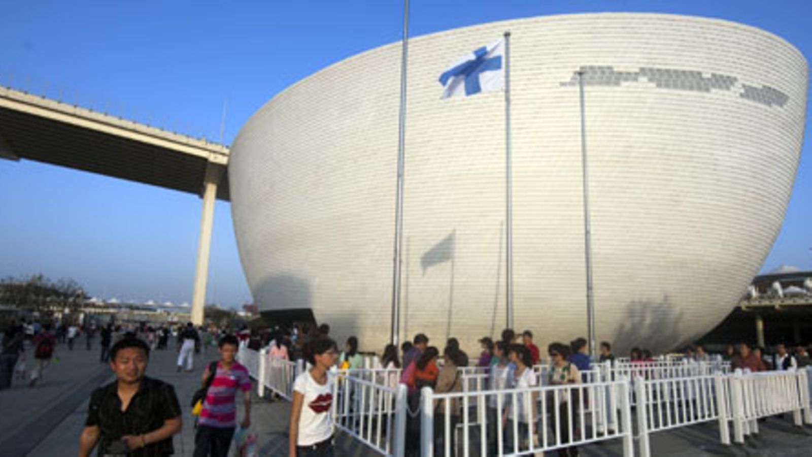 Suomen paviljonki "Kirnu" Kiinan maailmannäyttelyssä, Shanghai World Expossa. (EPA)