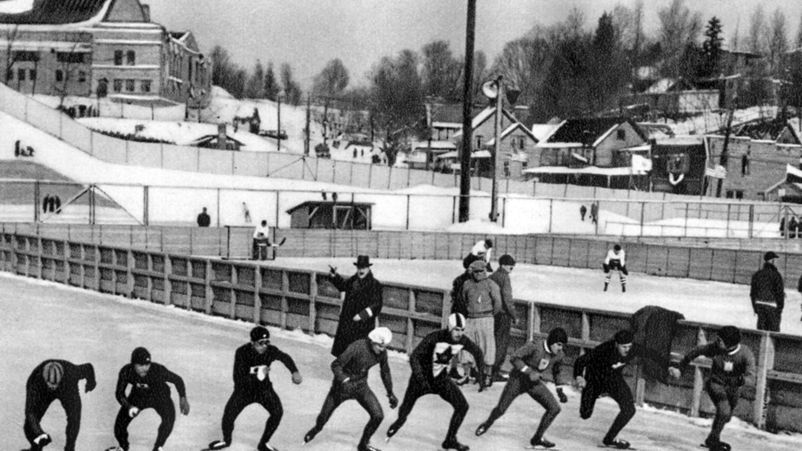 Lake Placidin kisojen pikaluistelu järjestettiin yhteislähdöllä.