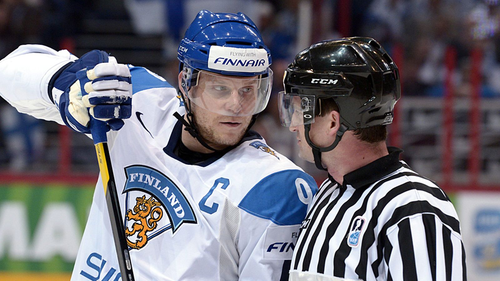 Mikko Koivulle haetaan korvaajaa Leijona-kipparina.