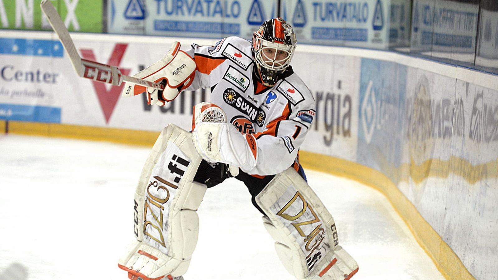 HPK:n maalivahti Juuse Saros.