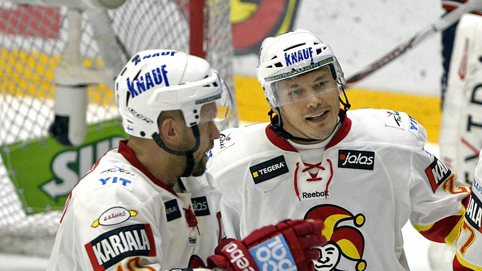 Jere Karalahti ja Ladislav Nagy juhlivat voittomaalia.