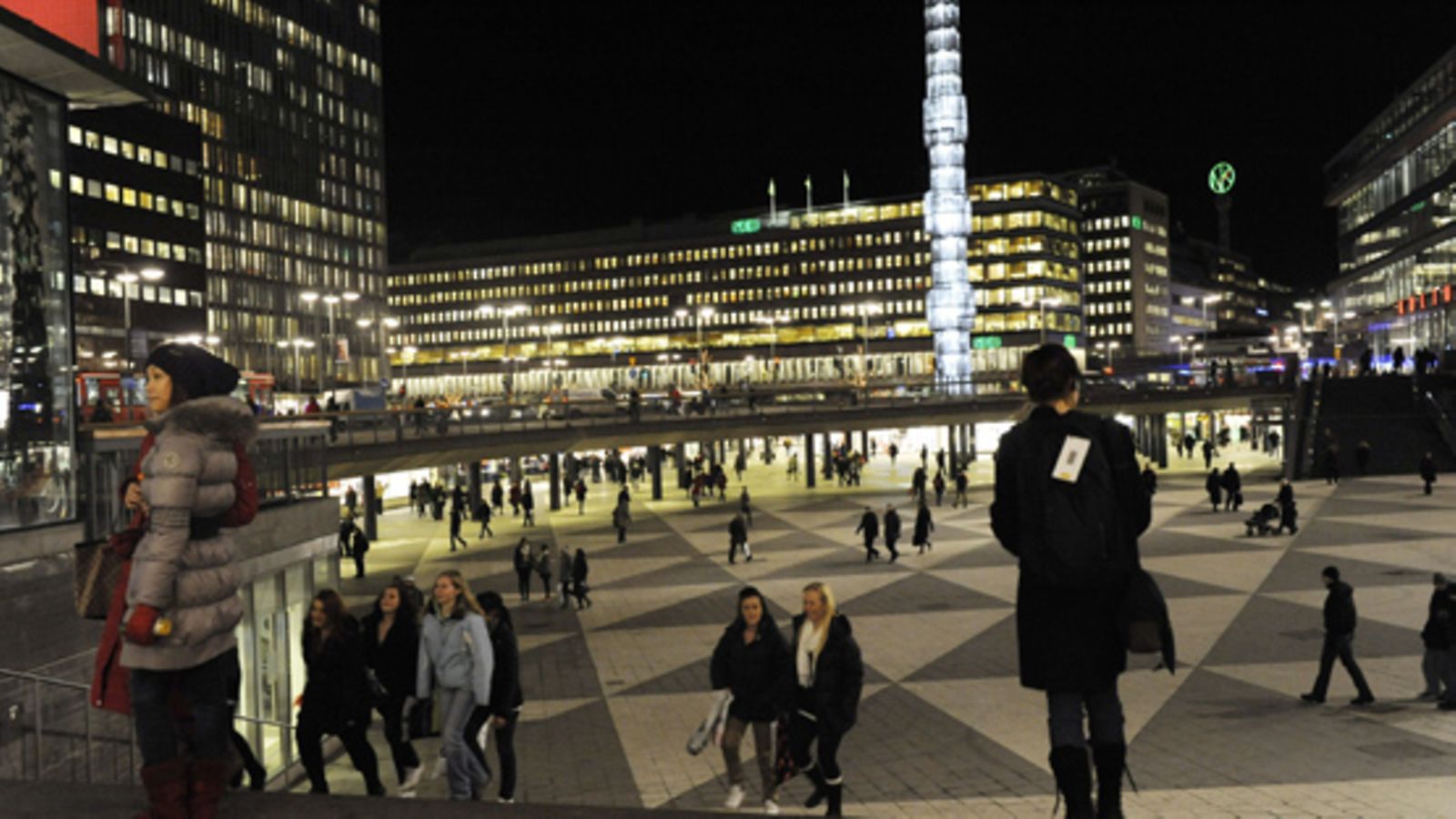 Tukholman Sergels Torg. Lehtikuva
