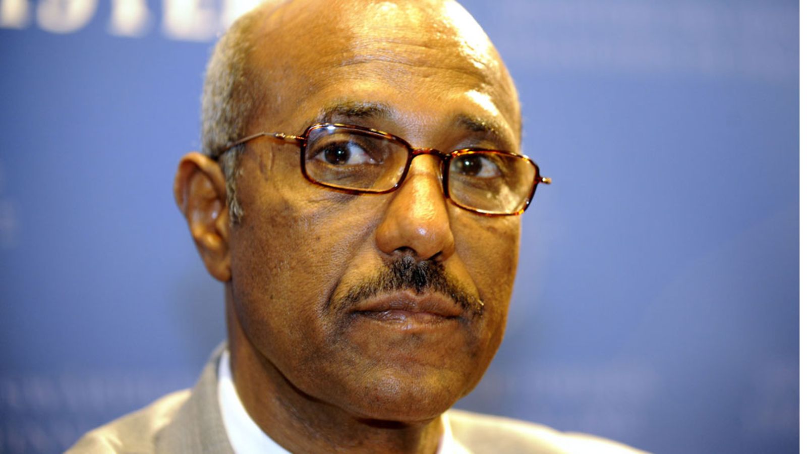 Etiopian ulkoministeri Seyoum Mesfin tapasi suomalaismediaa vierailullaan Helsingissä 2010.