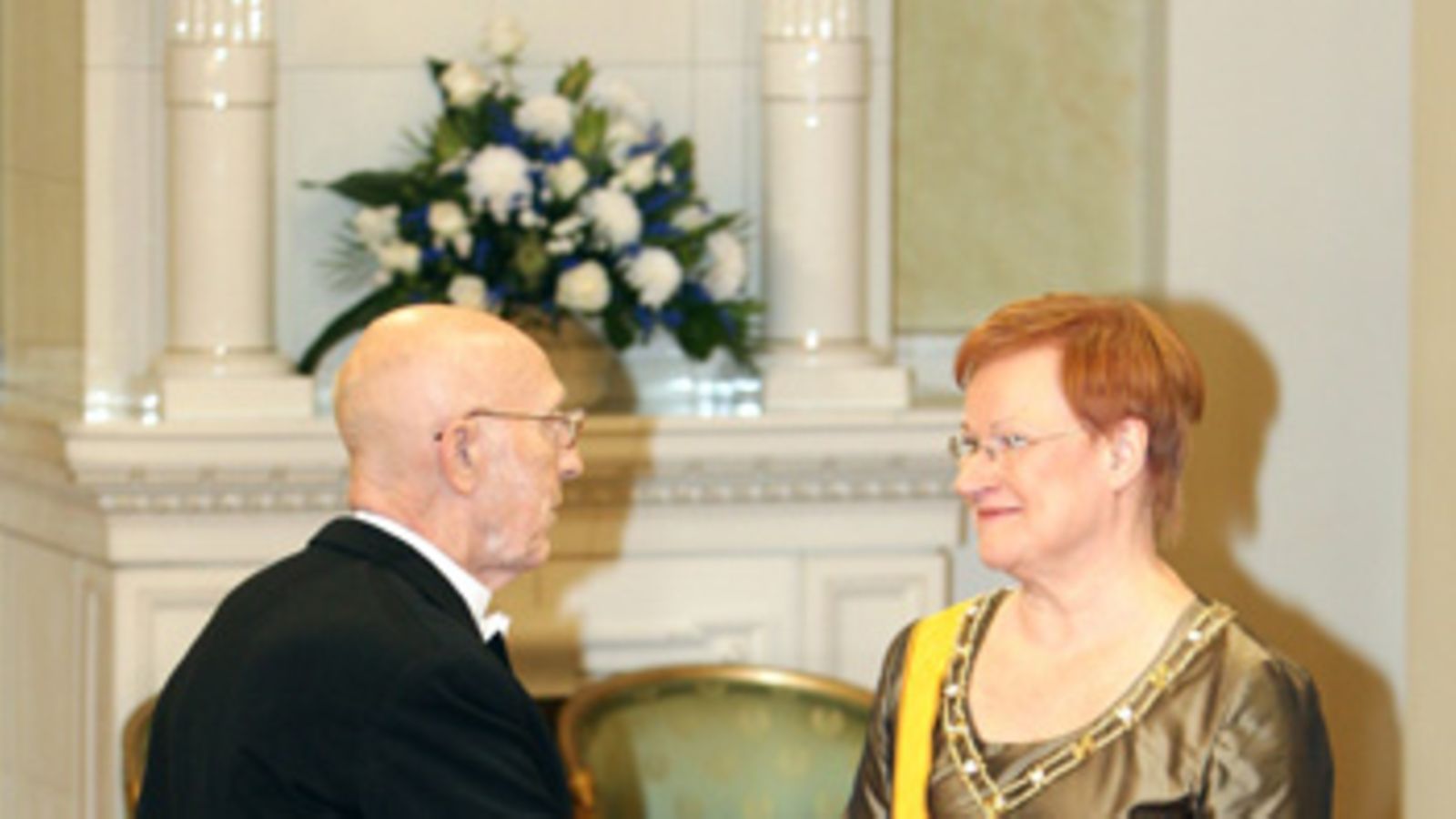 Mannerheim-ristin ritari Pentti Iisalo vieraili viimeisen kerran Linnan juhlissa 2007. Kuva: Lehtikuva