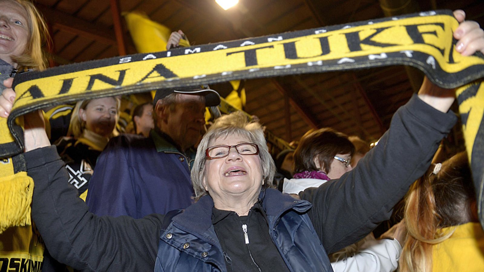 SaiPan fani Kirsti Hälvä JYP-puolivälierässä
