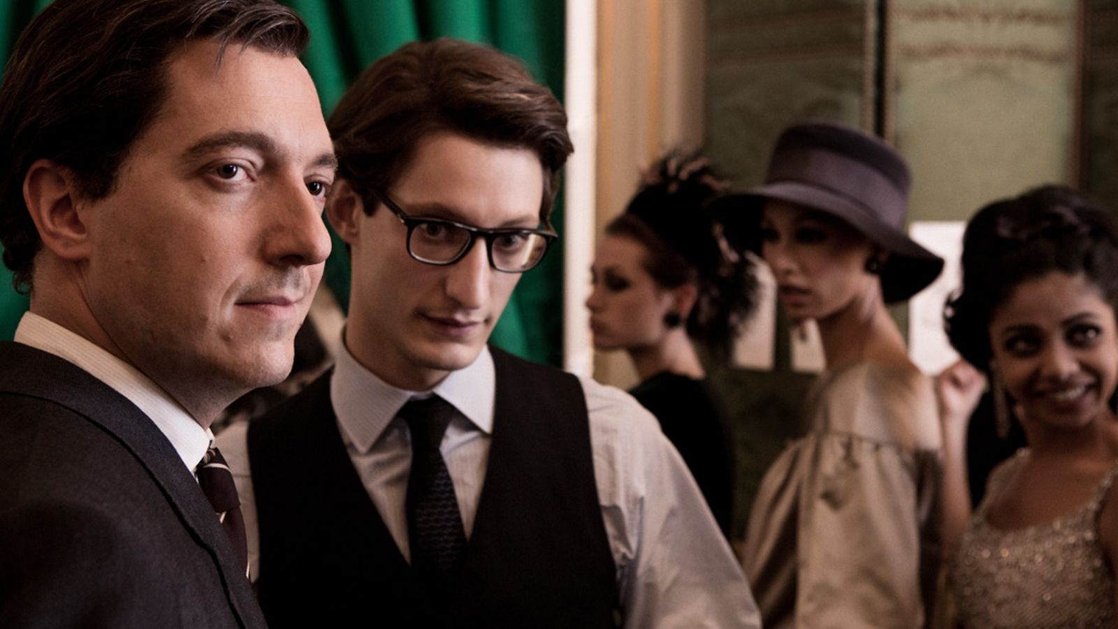 YVES SAINT LAURENT