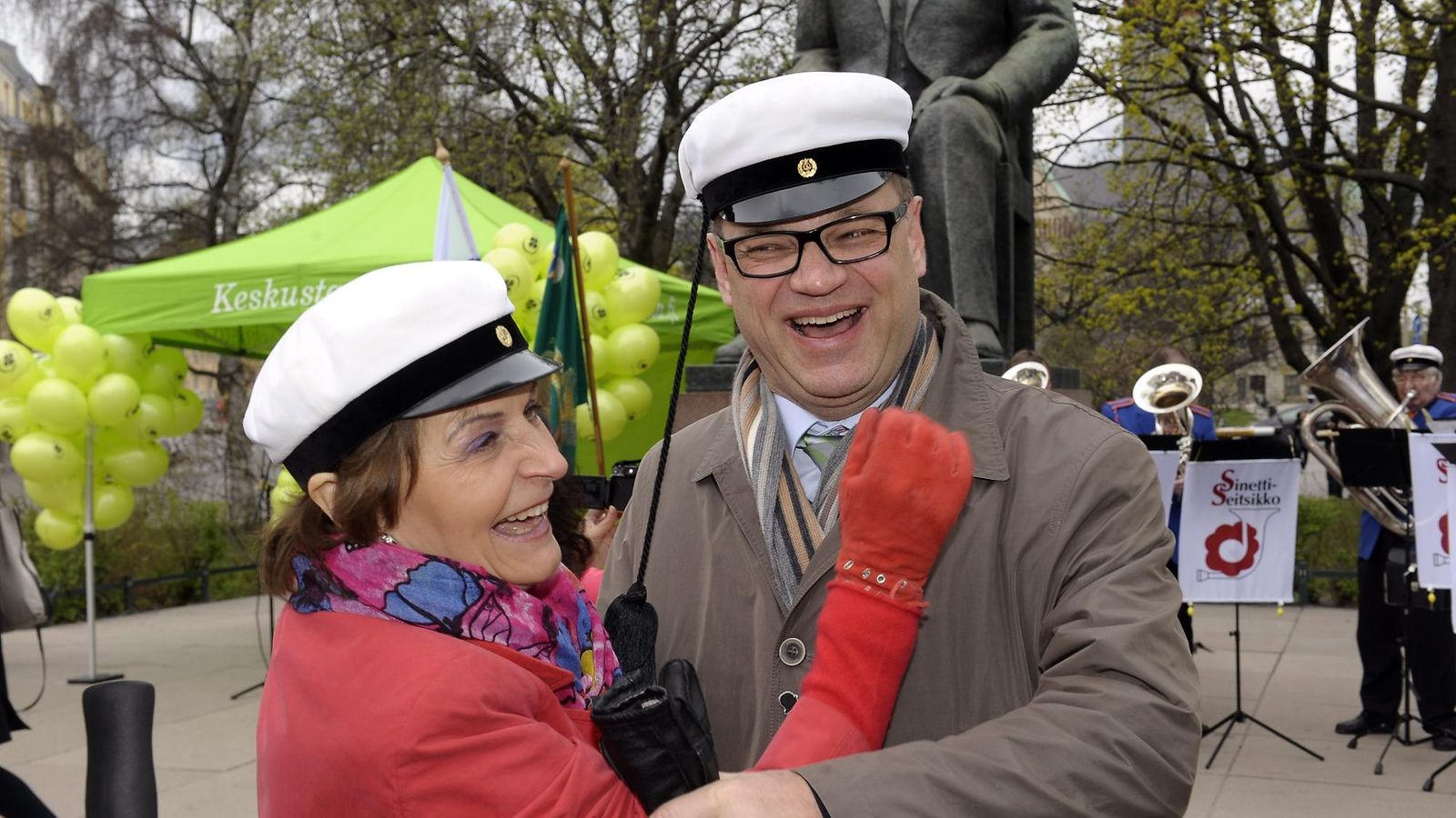 Anneli Jäätteenmäki, Juha Sipilä, Helsinki, vappu