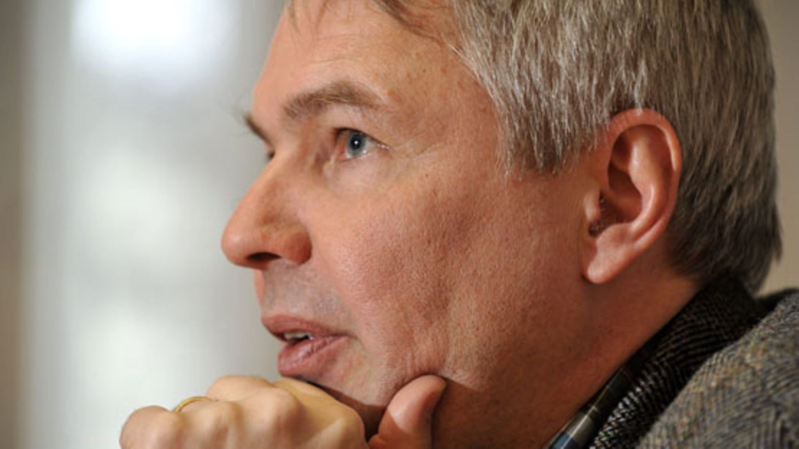 Vihreiden kansanedustaja Pekka Haavisto Vihreiden puoluevaltuuskunnan kokouksessa Iisalmessa 26. helmikuuta 2011.