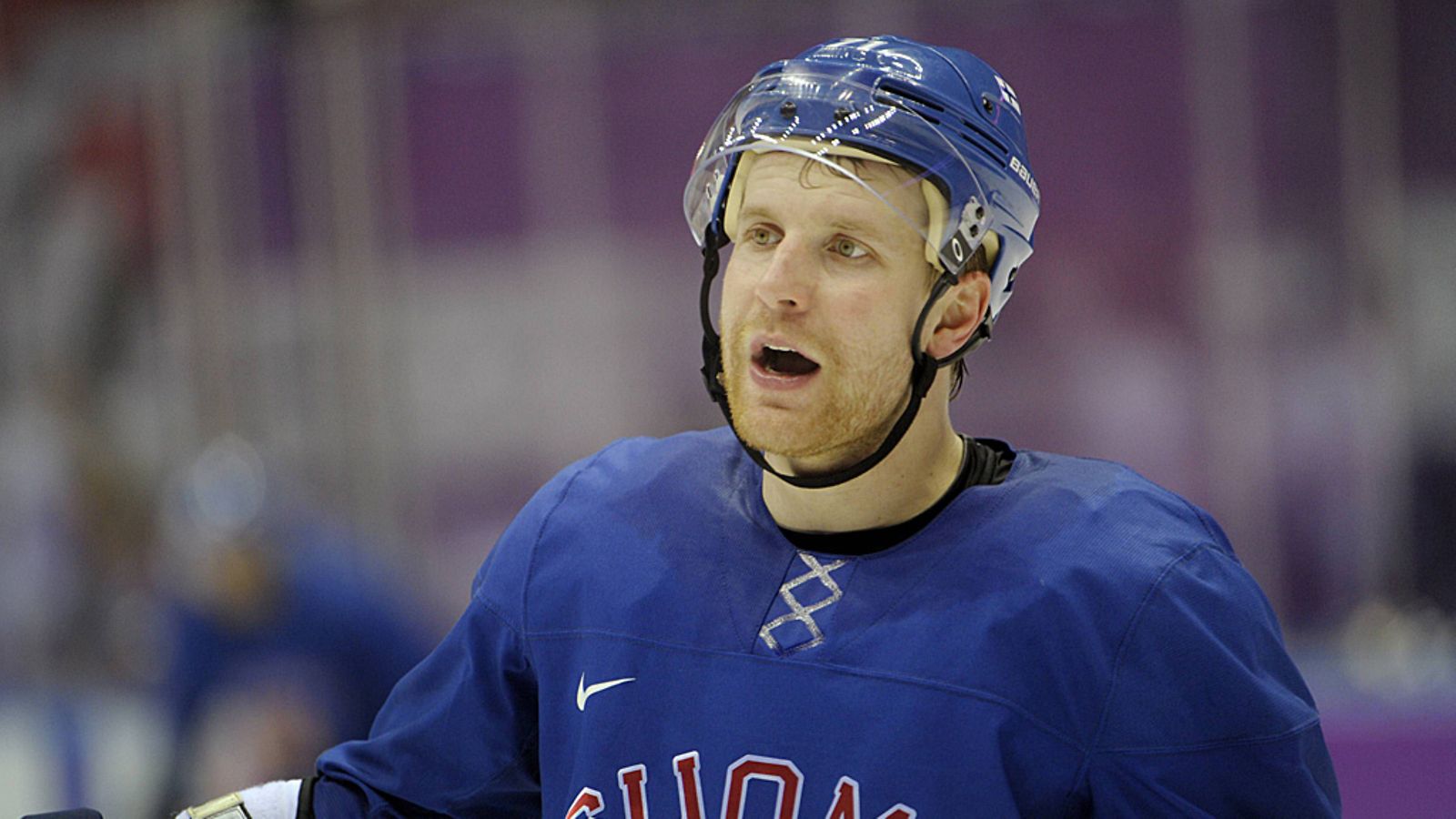 Leo Komarov