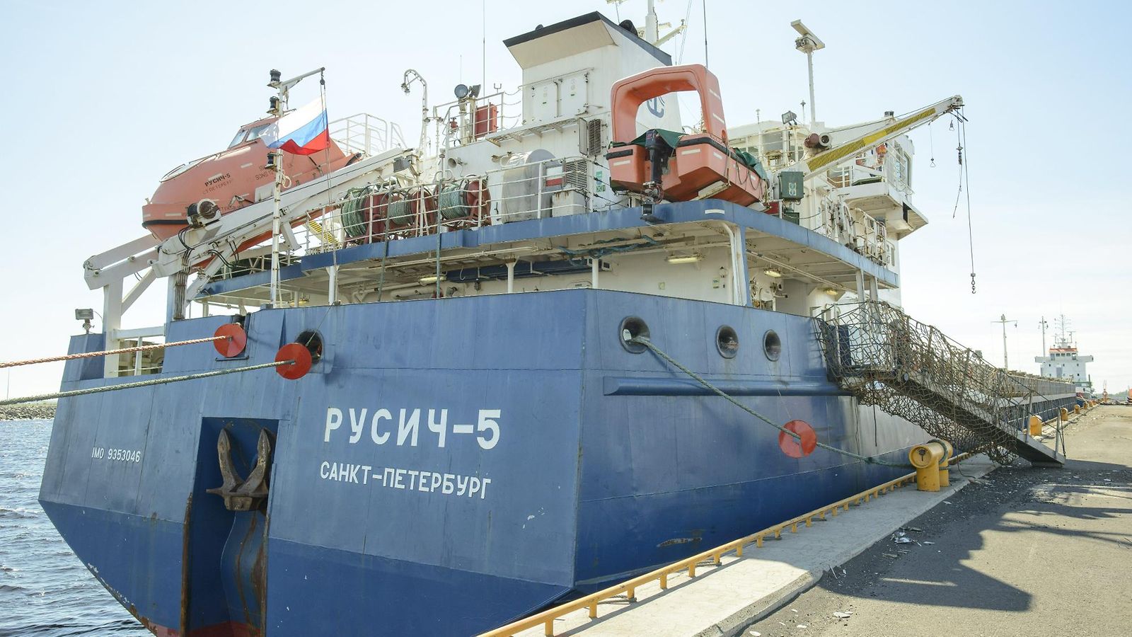 25518686 Tornion satama M V Rusich-5 rahtilaiva