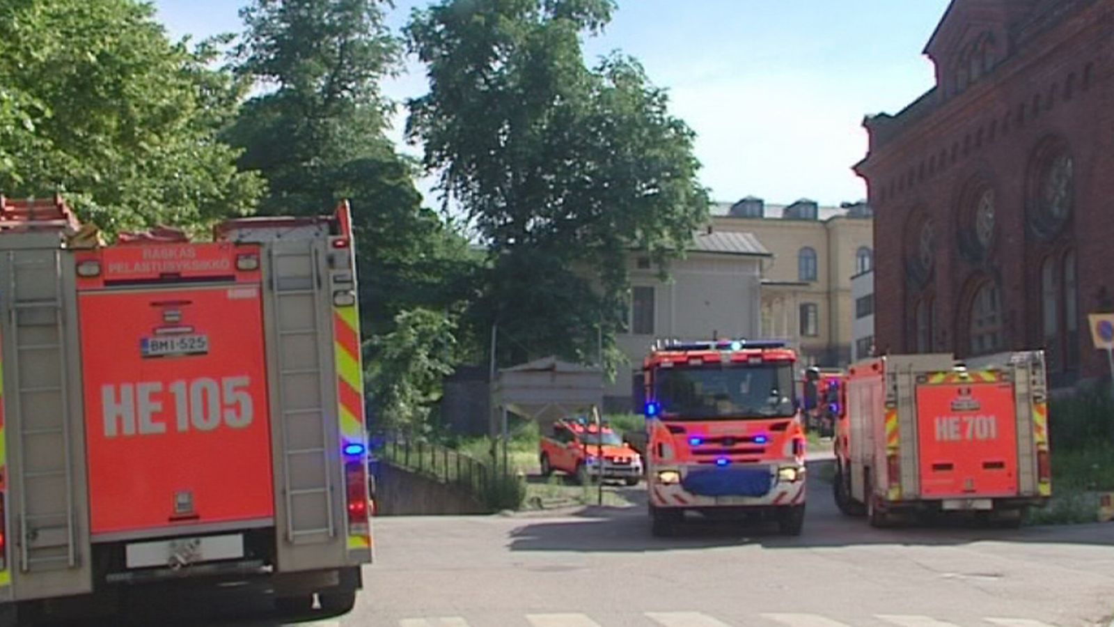 Helsingin keskustassa Kasarmikadulla iltapäivällä sattunut öljyonnettomuus on saatu hallintaan.