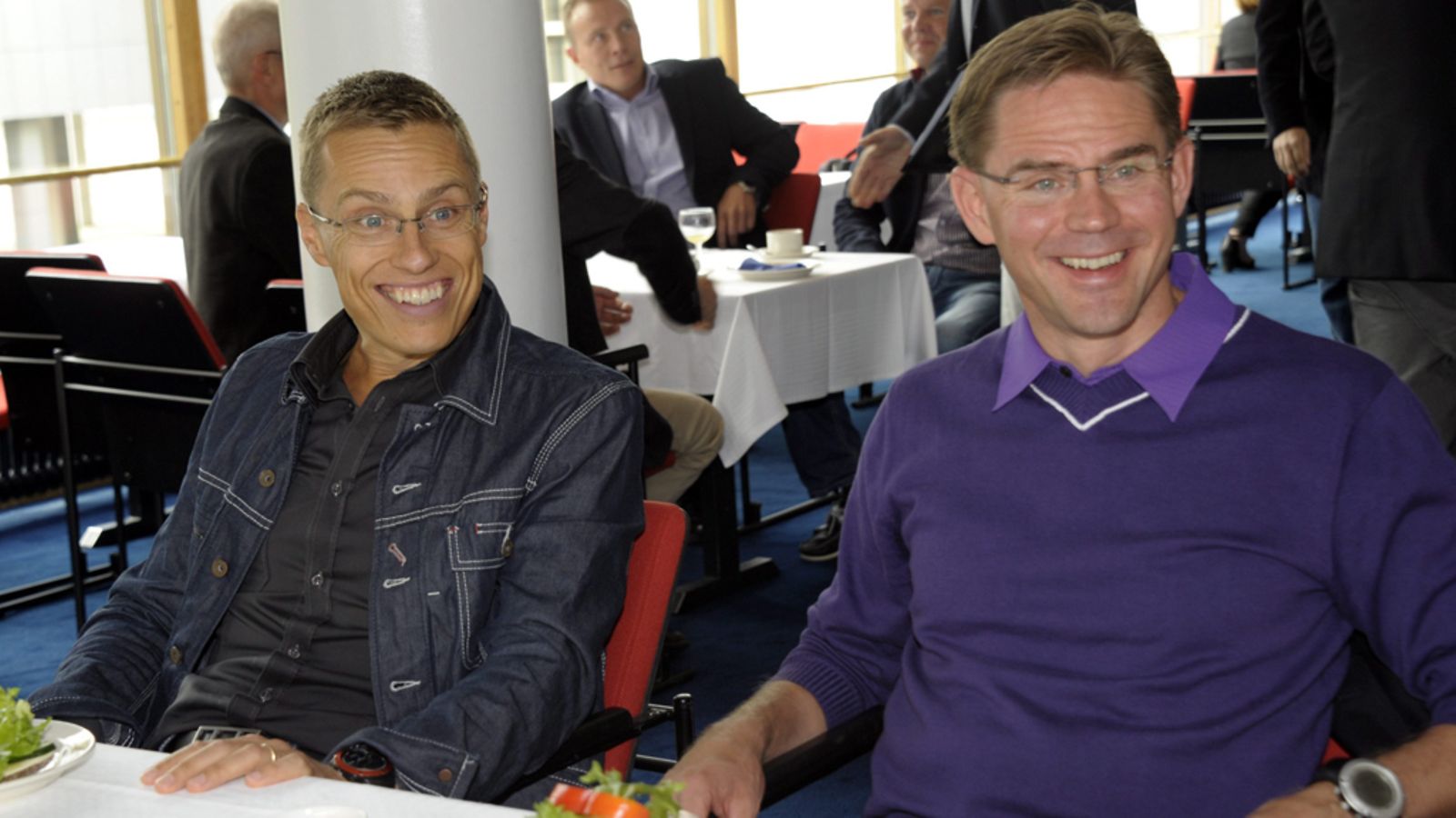 Ulkomaankauppaministeri Alexander Stubb ja pääministeri, puheenjohtaja Jyrki Katainen kokoomuksen eduskuntaryhmän kesäkokouksessa Kouvolassa keskiviikkona 22. elokuuta 2012.
