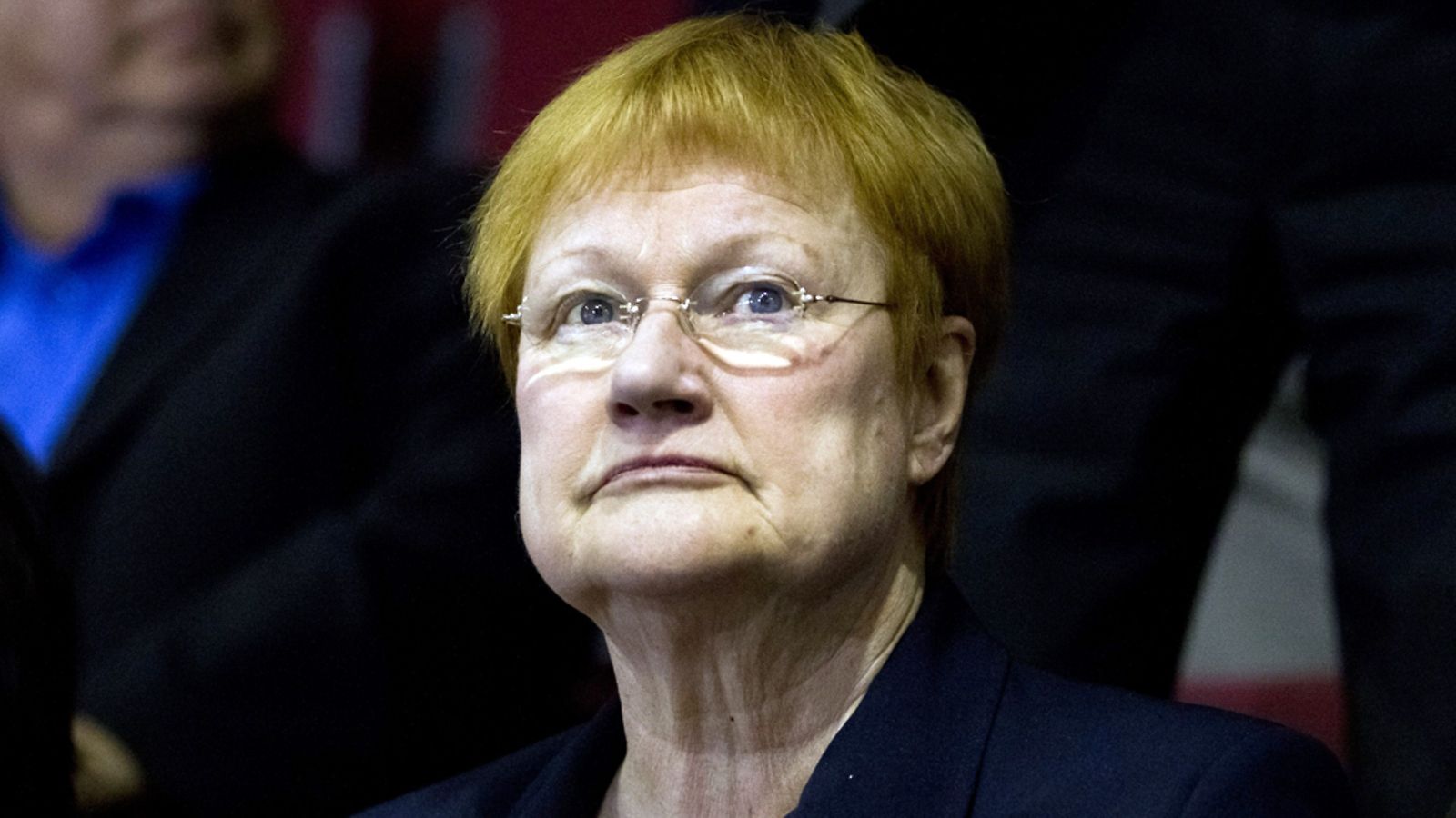 Presidentti Tarja Halonen joutui vaihtamaan lentokoneen junaan.