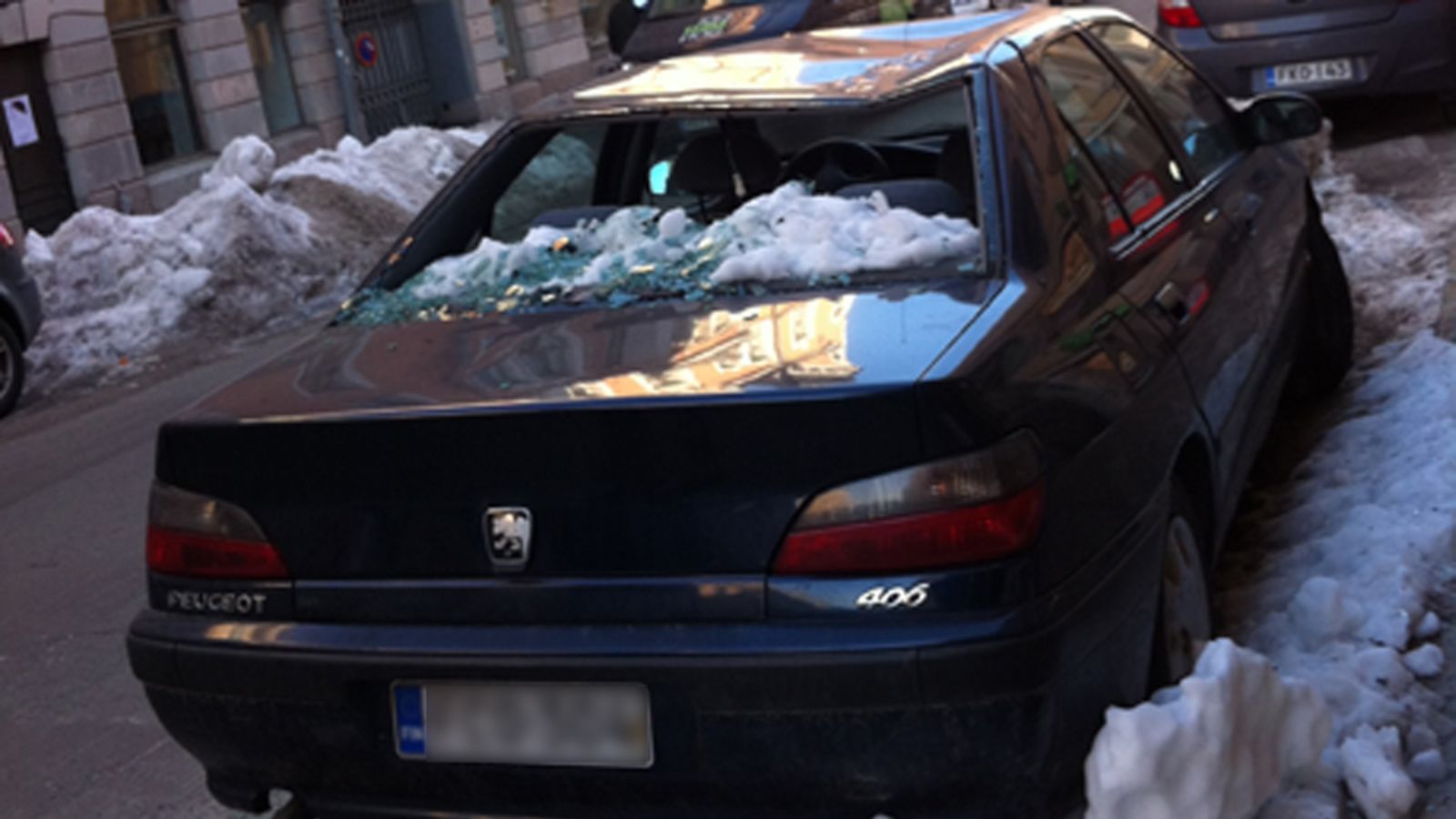 Autolle kävi huonosti Kalevankadulla Helsingissä.