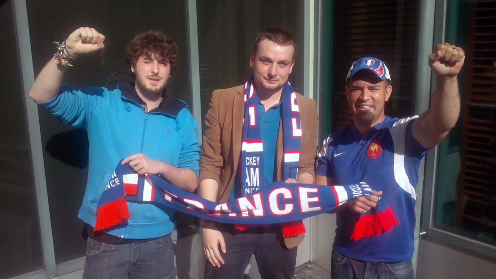 Ranskalaisfanit Pierre Fraullen, Gwezheneg Brunet ja  Guillaume Volpi innostuivat Saksan kohtaamisesta.