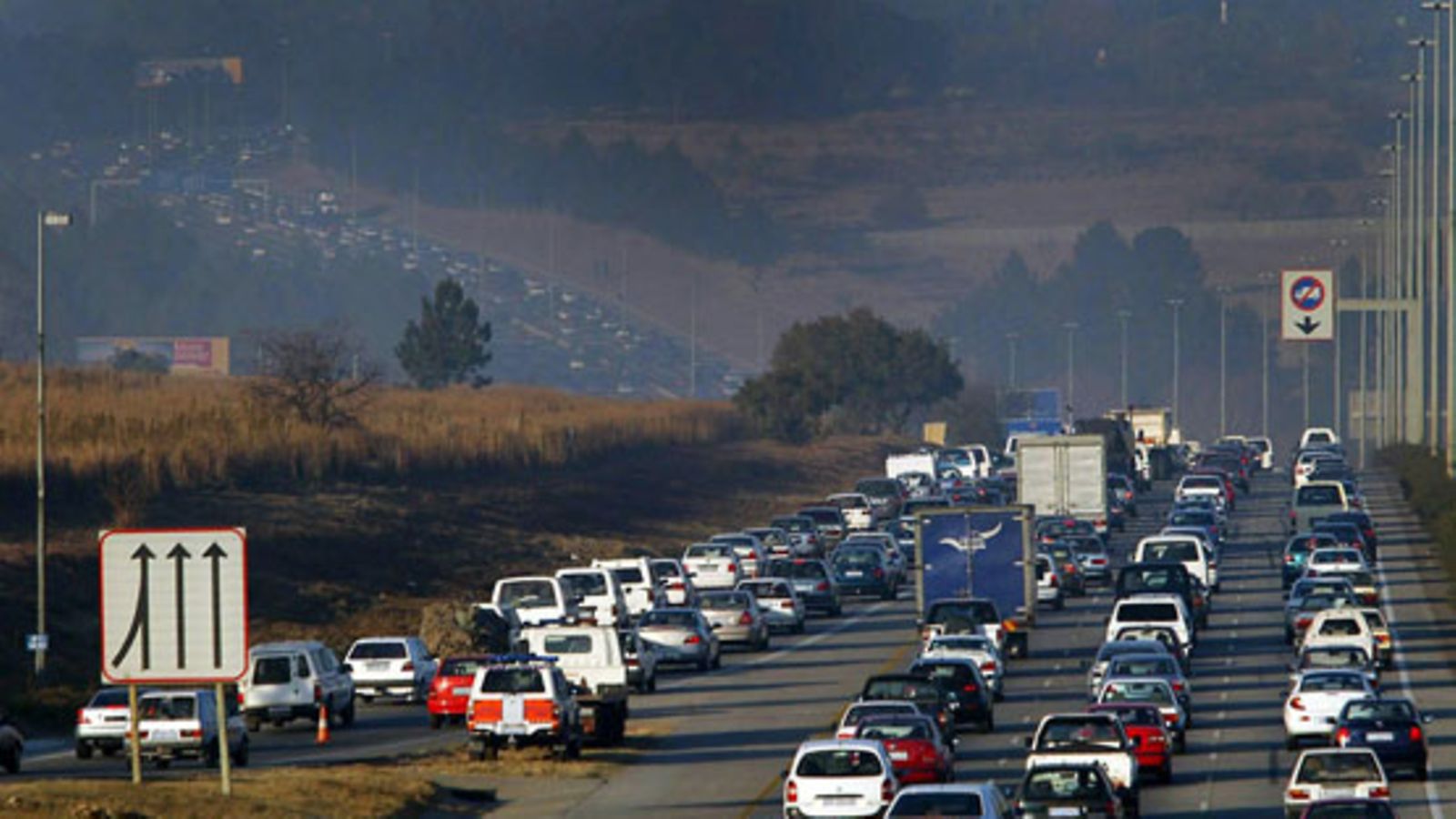 Liikennemäärät ovat kasvaneet Etelä-Afrikassa. Johannesburg. (EPA)