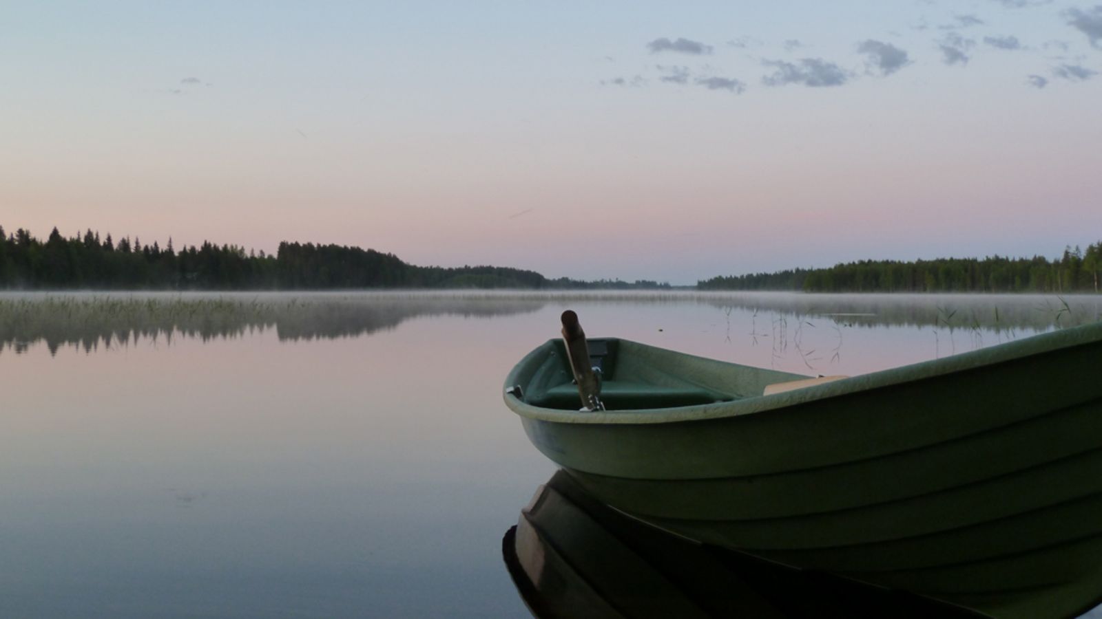Tyyni kesäilta.