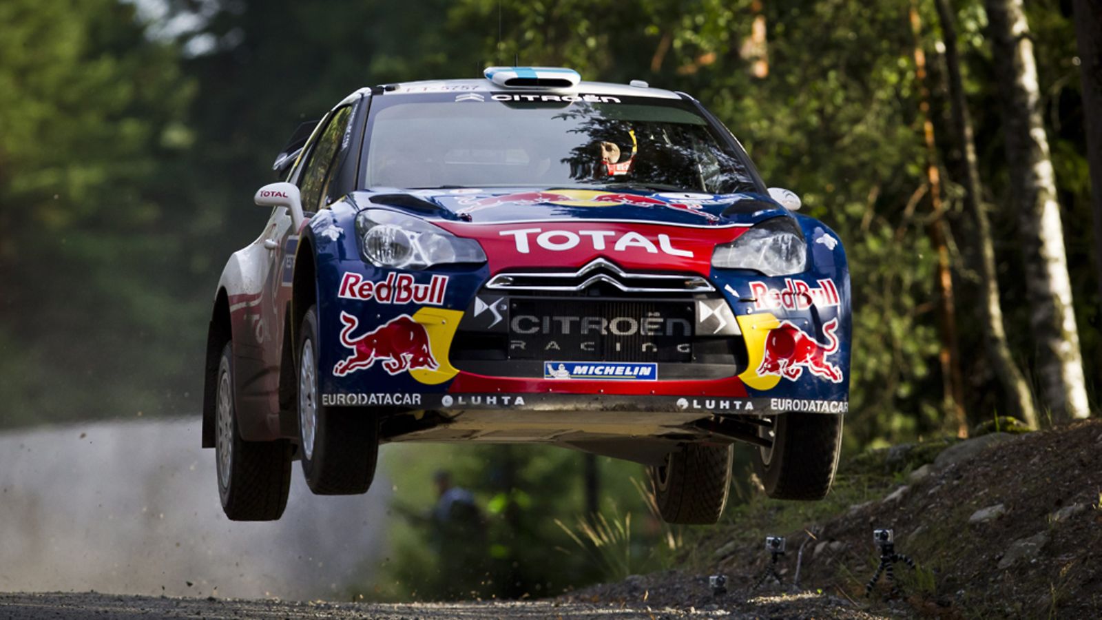 Mikko Hirvonen Ruuhimäen aika-ajossa Suomen MM-rallissa 1. elokuuta 2012.