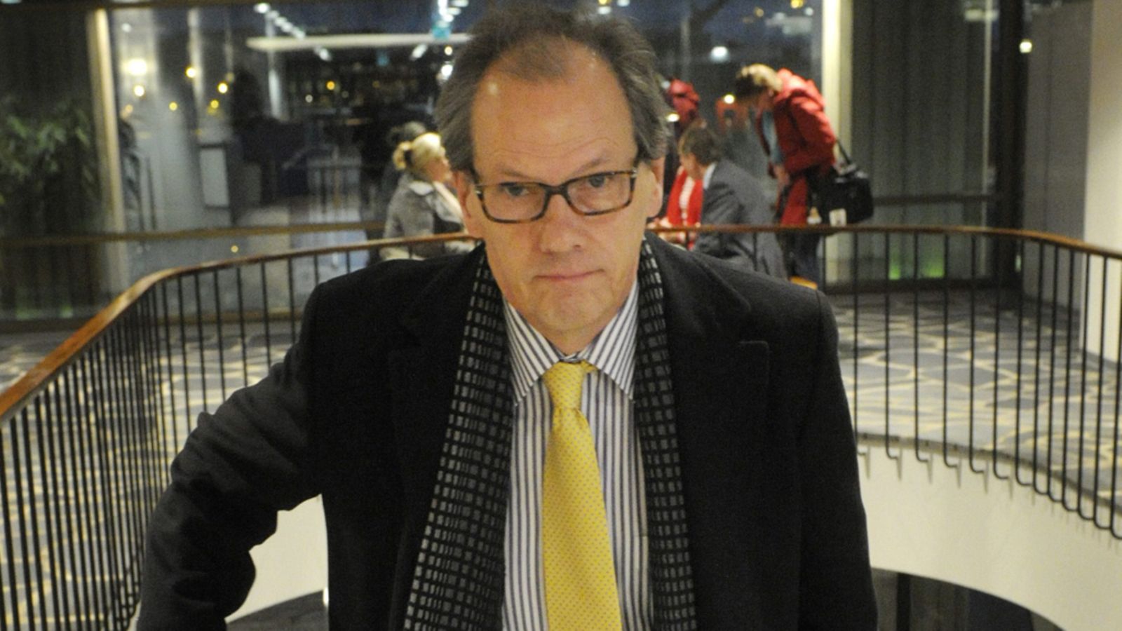 Elinkeinoelämän keskusliiton EK:n toimitusjohtaja Mikko Pukkinen saapui maanantaiaamuna 28. marraskuuta 2011.