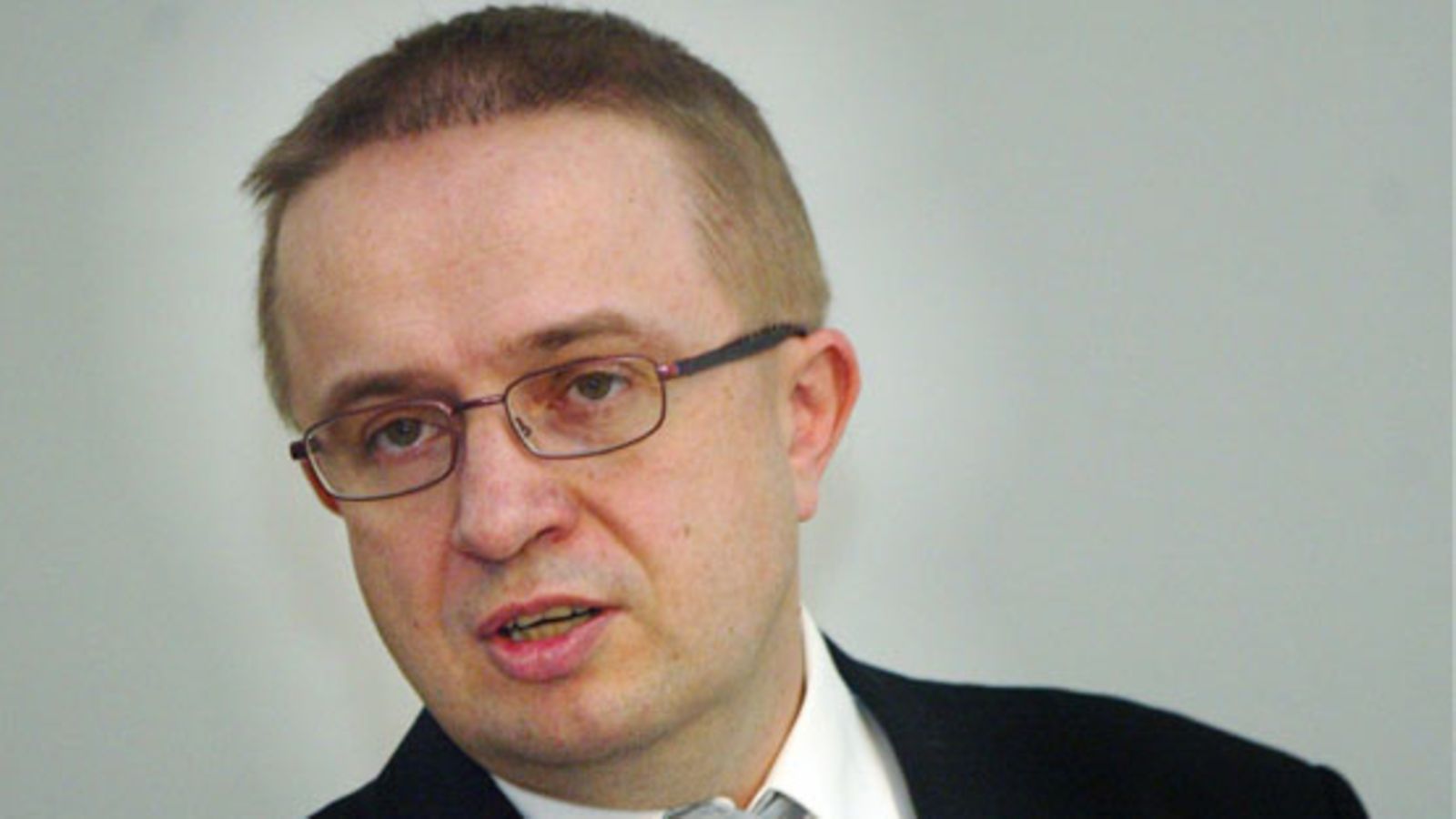 Professori Markku Kulmala sai Vuoden 2003 Suomen tiedepalkinnon. Markku Kulmala työskentelee Helsingin yliopiston fysikaalisten tieteiden laitoksella. (Lehtikuva)