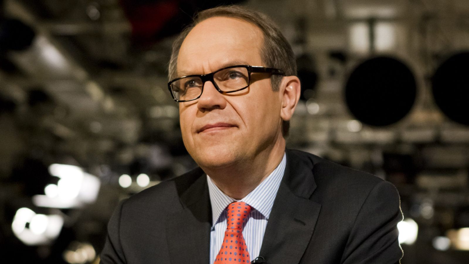 Jorma Ollila on tällä hetkellä öljy-yhtiö Shellin hallituksen puheenjohtaja.